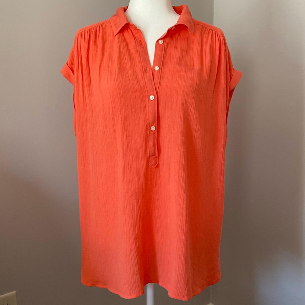 Loft coral tunic with buttons. Large NWT!